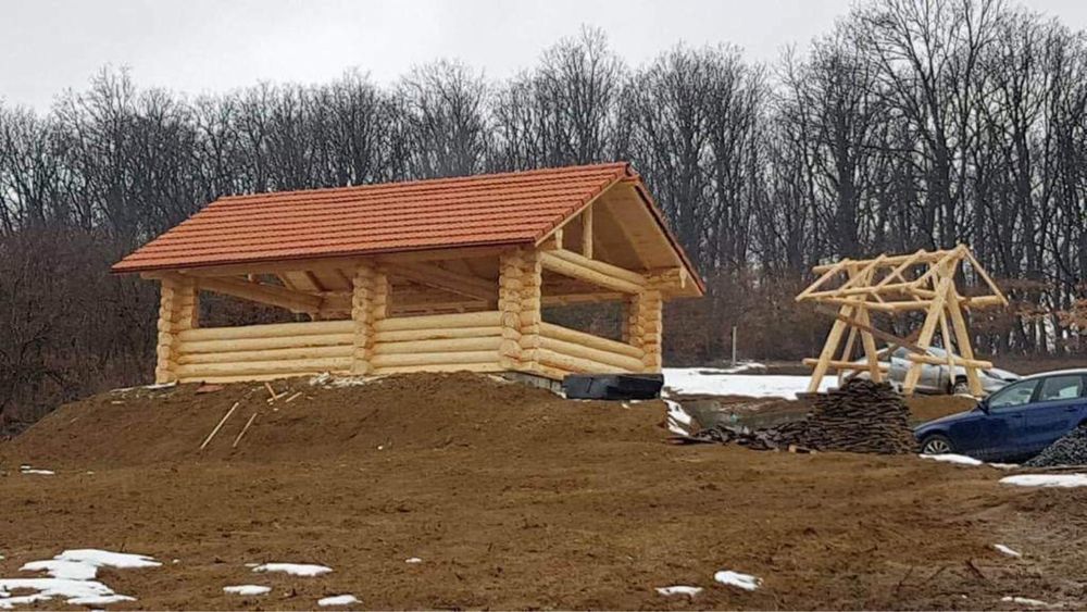 Foișoare cabane din busteni lemn rotund