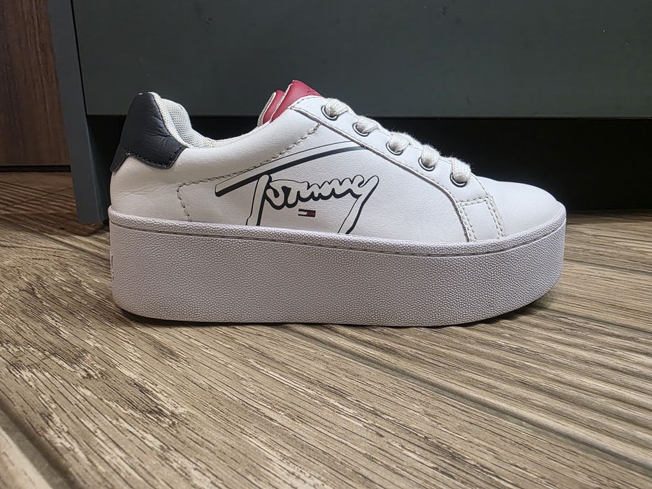 Дамски маратонки Tommy Hilfiger