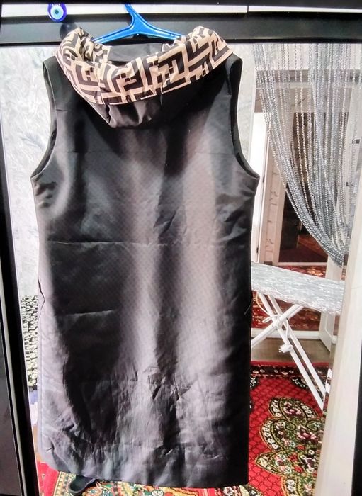 Продаеться осенье одежда