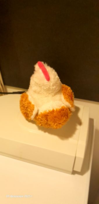 Плюшена играчка кокошка