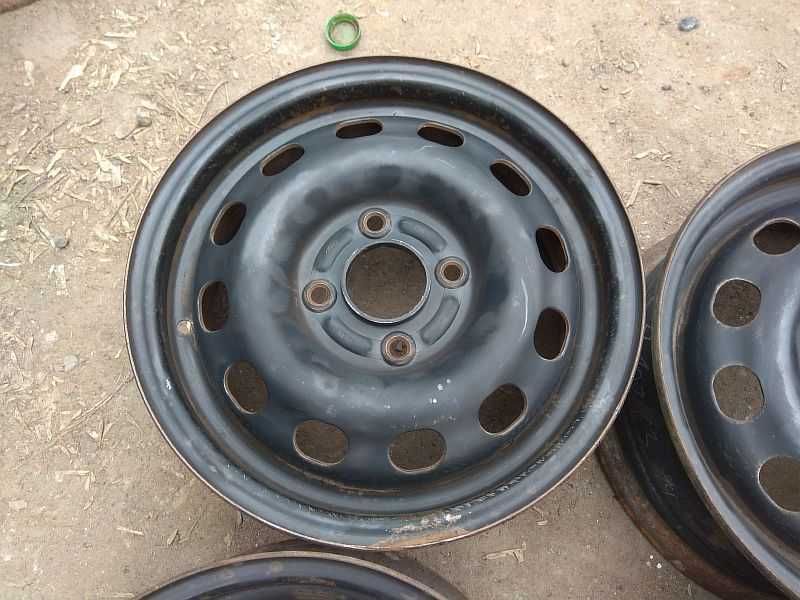 Продам оригинальные металлические диски на Ford