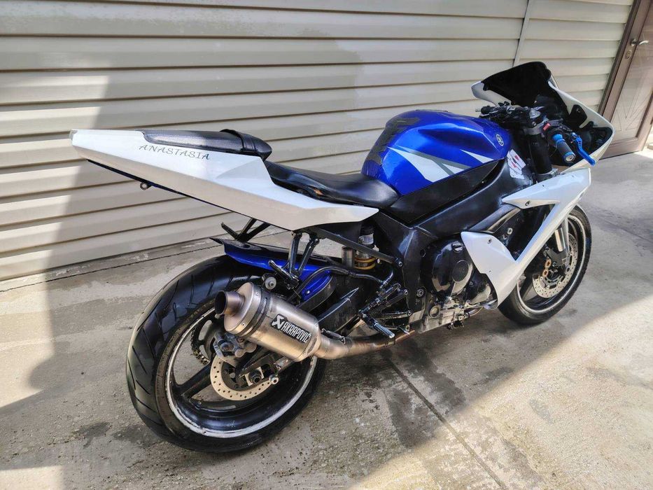 Yamaha YZF-R1 на части