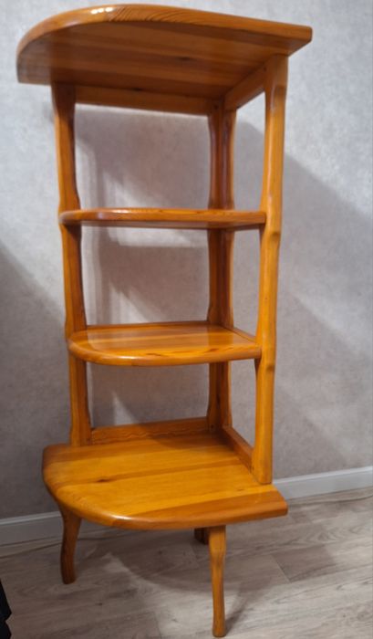 Этажерка из массива сосны