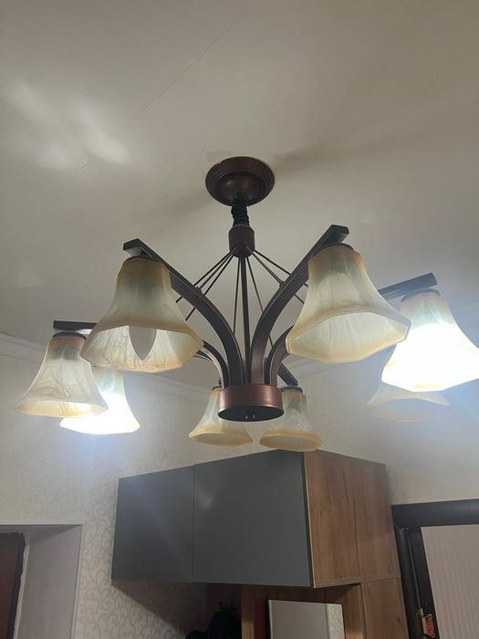 Люстра гостинная