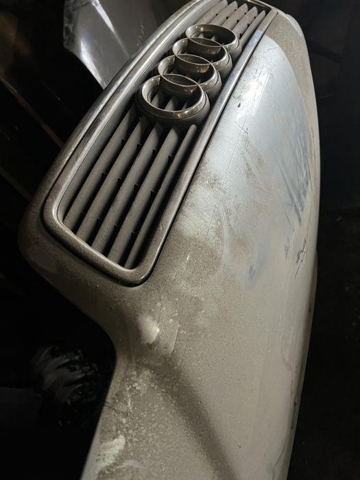 Продам капот на Ауди а4 б5