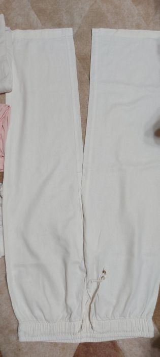 Tunici, rochii plaja, pantaloni in-5 produse