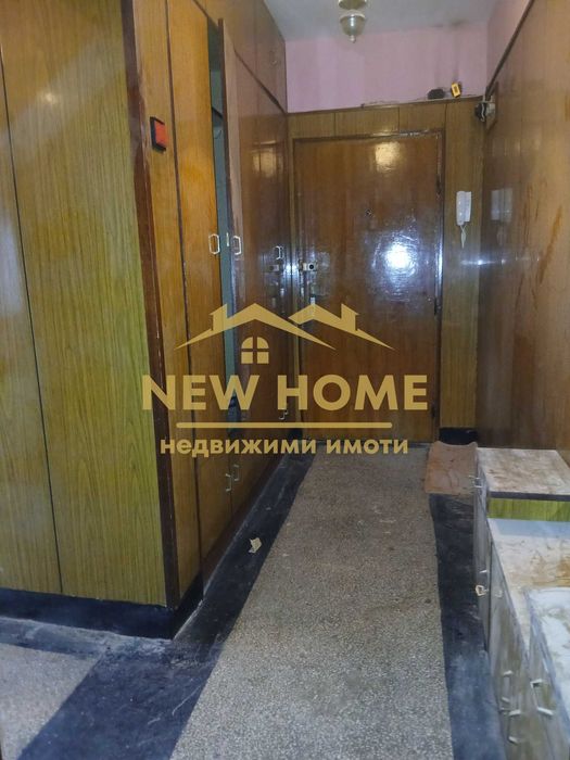 2-ен, тухлен апартамент до Езикова гимназия