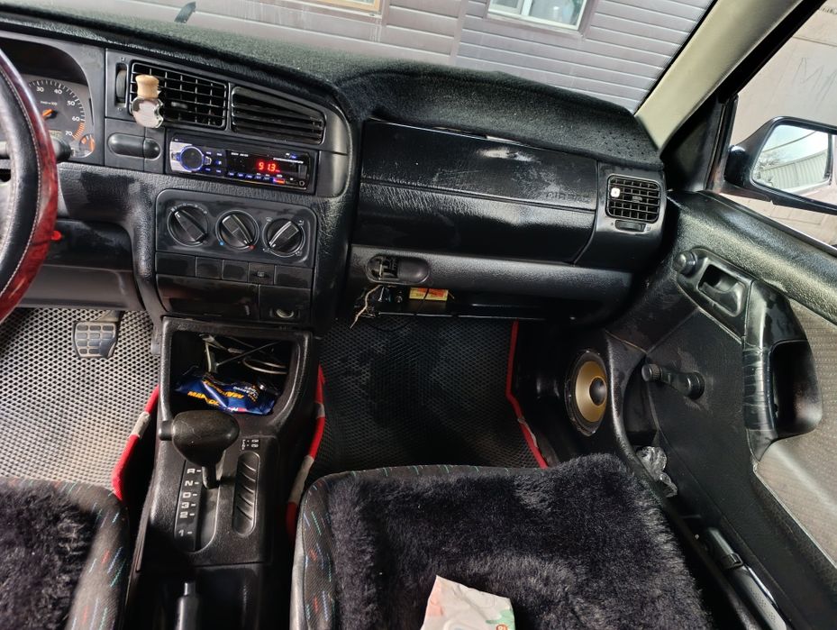 Продам Volkswagen Golf 3