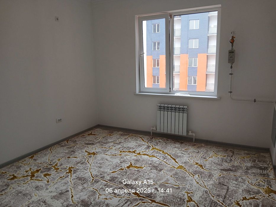 Kvartira 2 xonali yosh oila bilan turishga qizlar olinadi