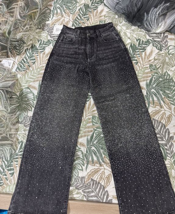 Blugi damă cu pietricele