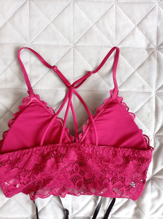 Сатенен сутиен 70 D, комплект сутиени XS