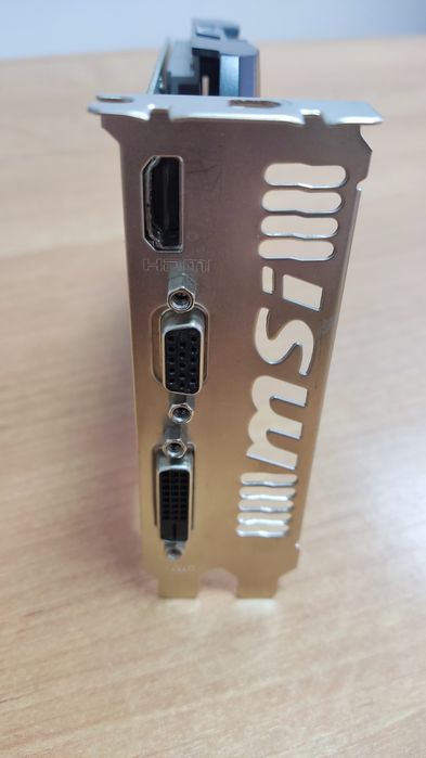 Продам видеокарты GT 730 4Gb
