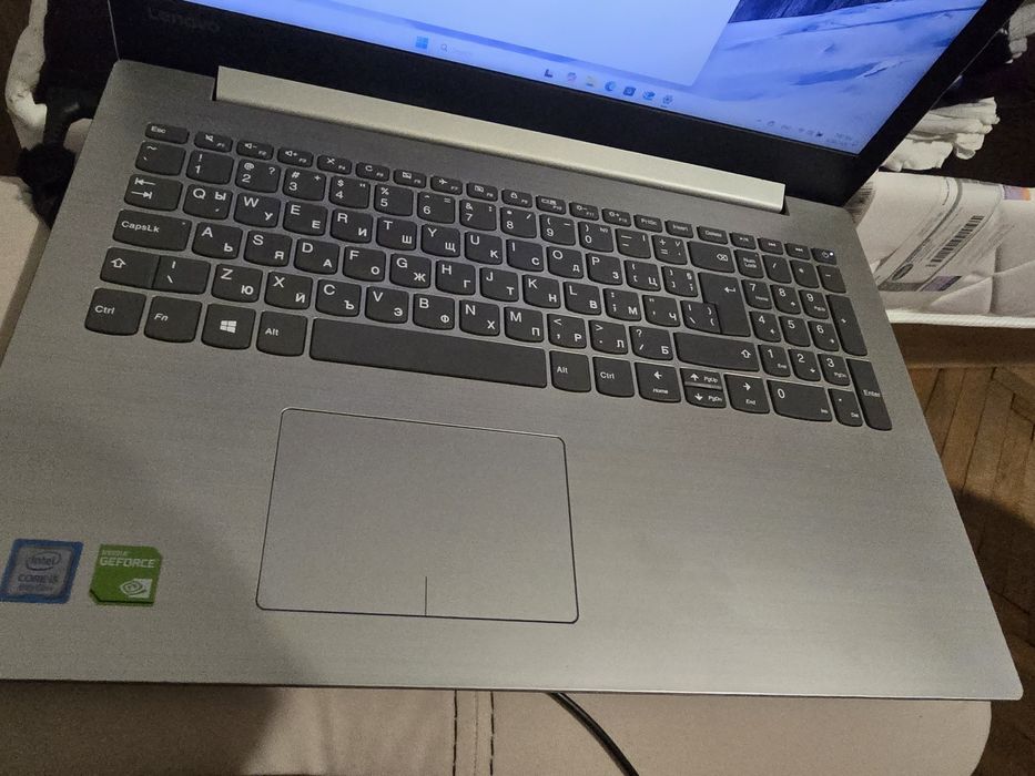 Лаптоп Леново LENOVO Ideapad 320-15IKB