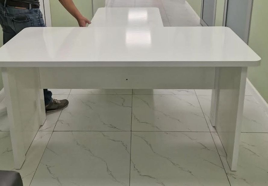 Стол руководителя