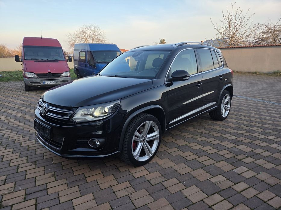 Vw Tiguan 2014 R-line 2.0d/4x4/DSG/Xenon/Led/Camera/360°Park/Panoramic