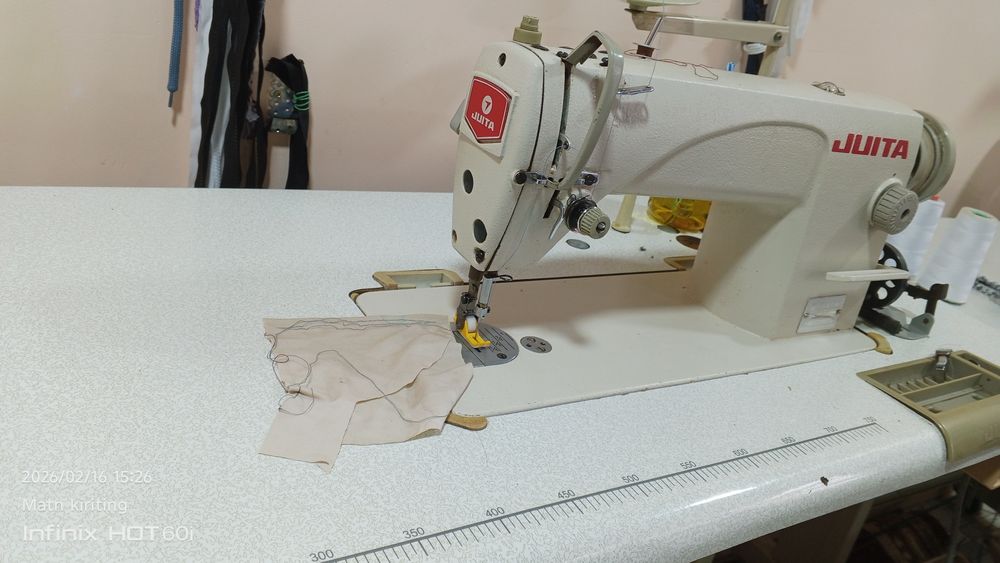 Juita тугри чок мошинаси сотилади.