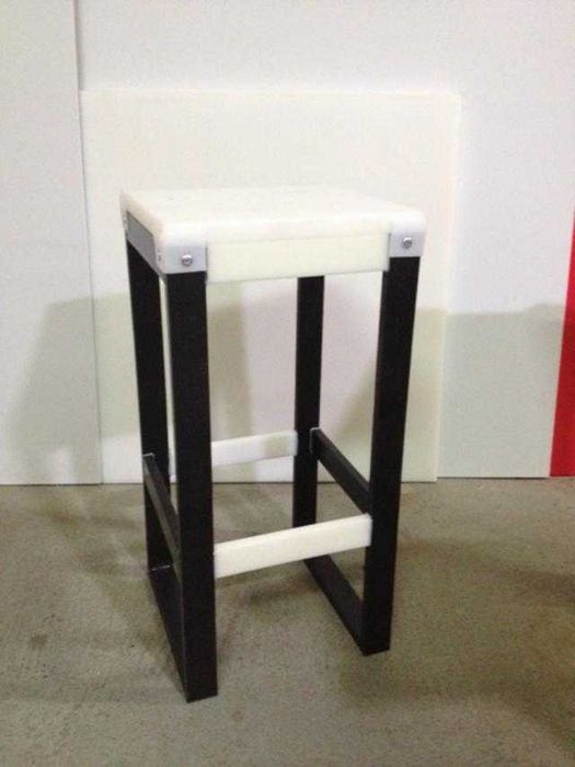 masa de lucru cu blat din polietilena, butuc transare