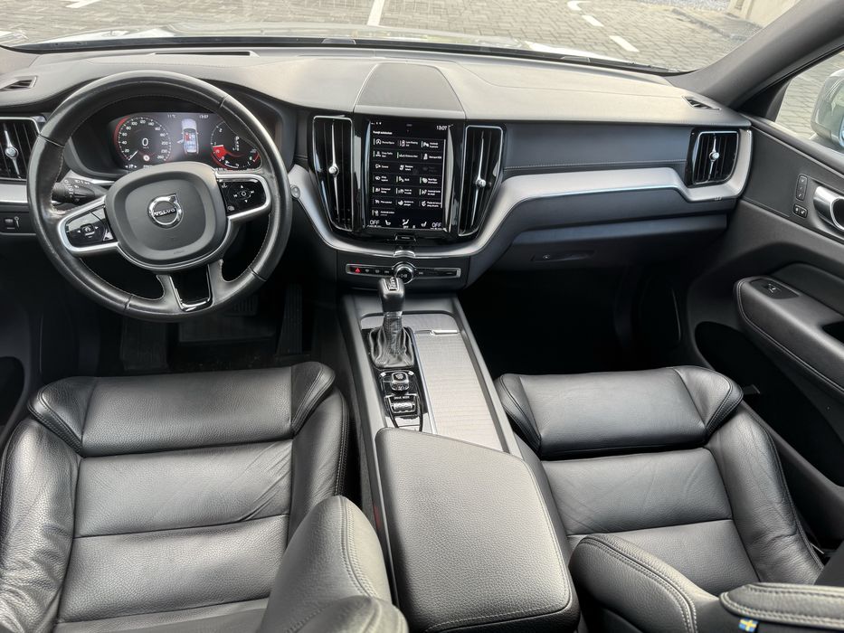Volvo xc60 2.0D 197CP automata Inscription  full