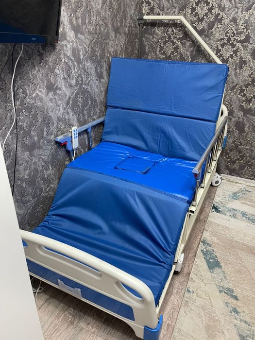 Кровать медецинская