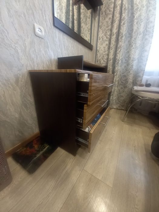 Туалетный столик