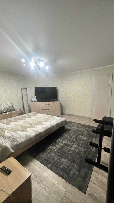 Продам 4 ком квартиру в Центре