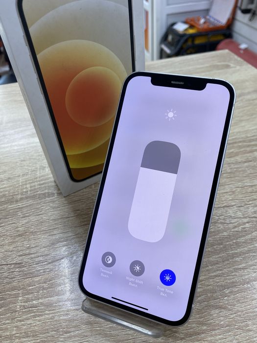 Apple iPhone 12 64Gb (Ос14Б)