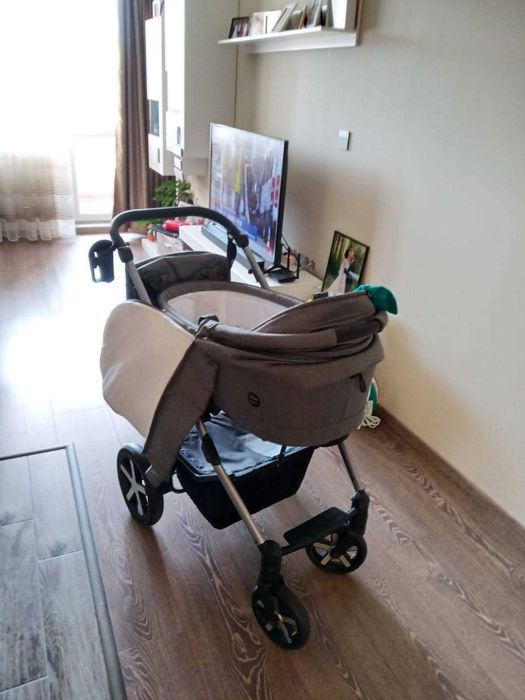 Бебешка количка Baby Design Husky 2020