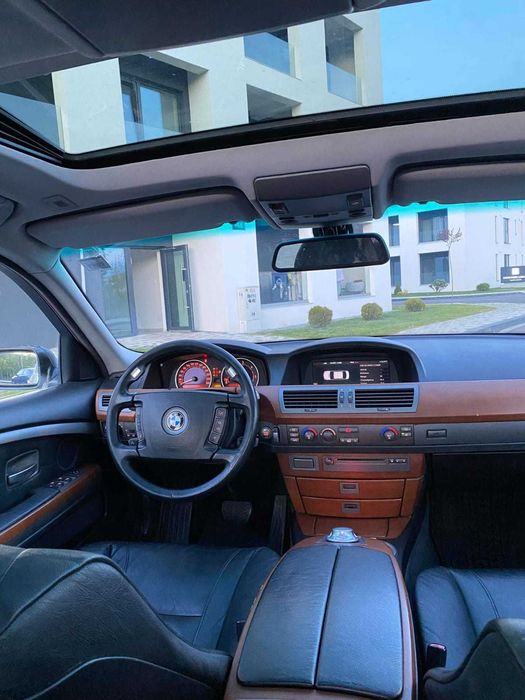 Dezmembrez Bmw e66 e65 730D