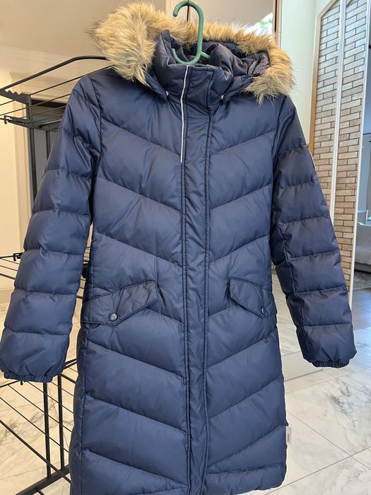 Пуховик Reima на 146 см.