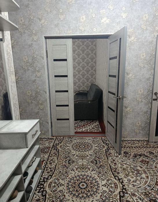 Мирабадский р-н Куйлюк массив 4 2/1/4 франция 62м2 балкон 2х6 не торец