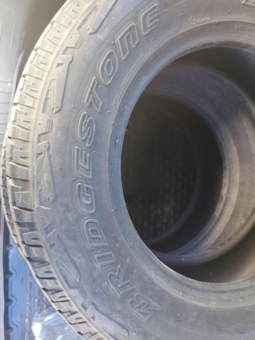 Продам шины 265/65 R17