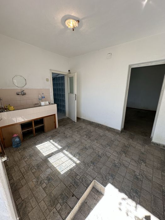 Home Depo продава къща в град Крън