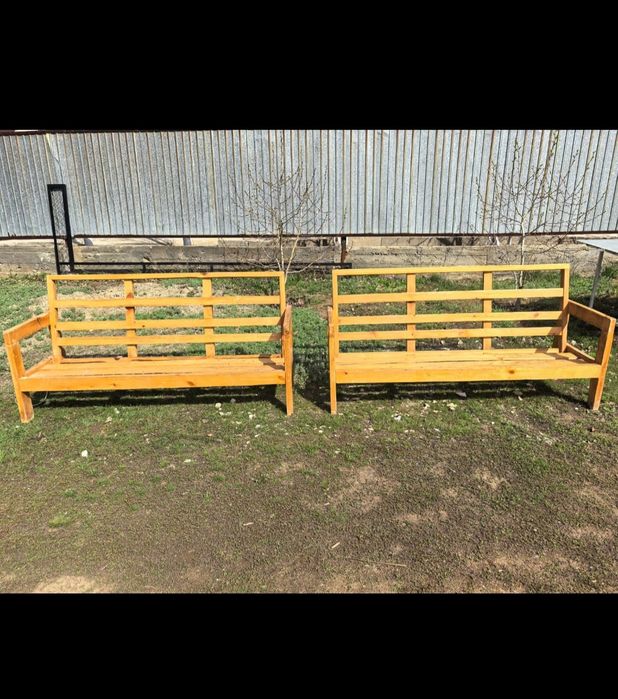 Продаётся столы 6шт. Скамейка 6шт