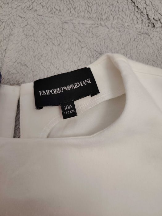 Бели блузки за 11 г., Зимна рокля плетиво