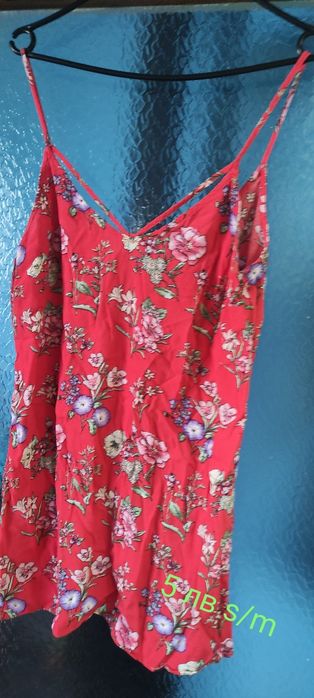 Топ,потници и блузки