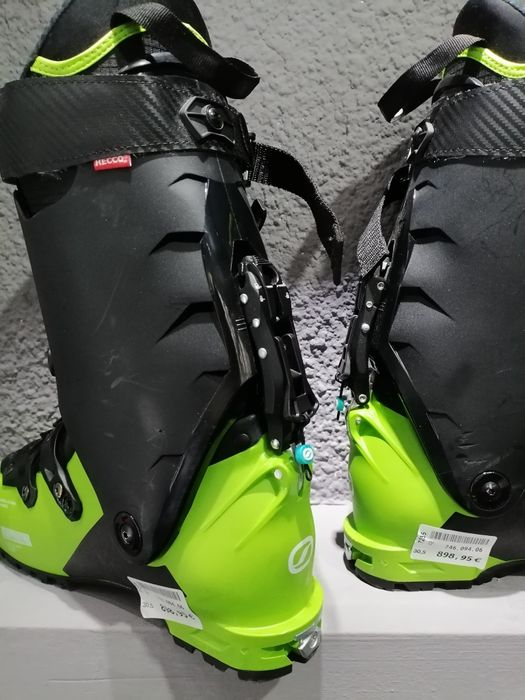 Clapari schiuri ski tura Scarpa Quattro Pro Test marime 30.5