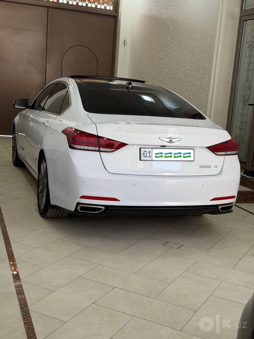 Hyundai Genesis G 80