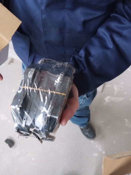 Orgina Tormoz kolodka Dongfeng EP 008. Тормозная колодка Dongfeng EP 0