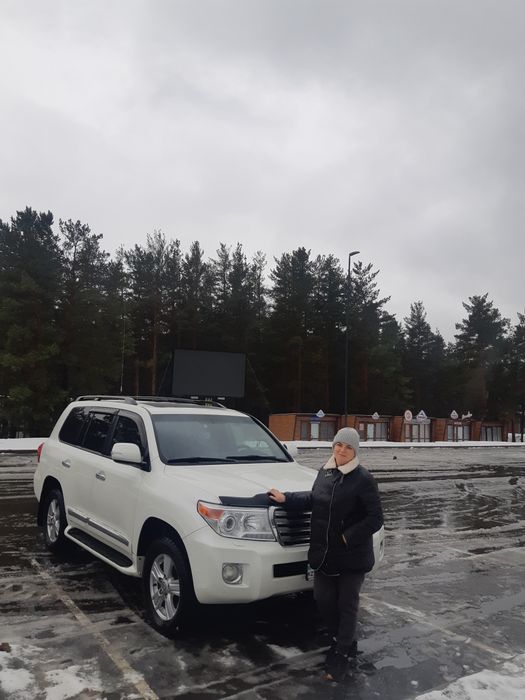 Аренда авто с водителем..