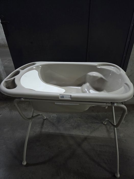 Анатомична вана CAM със стойка