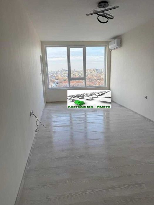 Продава се Тристаен апартамент в Пловдив, Съдийски - 118 кв.м за 1695 €/кв.м - Снимка #7