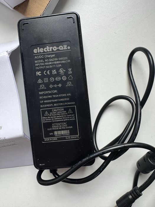 Încărcător trotinetă electrică 54.6V 2A Electro-AZ compatibil Kugoo