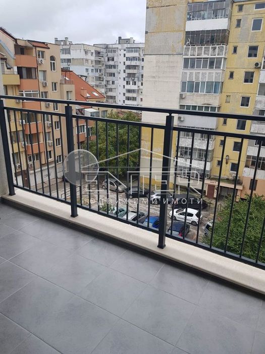 Дава се под наем Тристаен апартамент в Варна, Цветен квартал - 75 кв.м за 650 € - Снимка #9