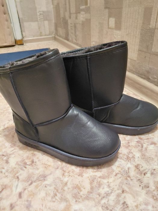 Зимная обувь уги