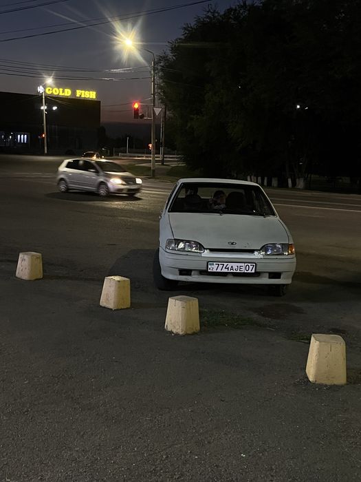 Продам машину ваз 2115