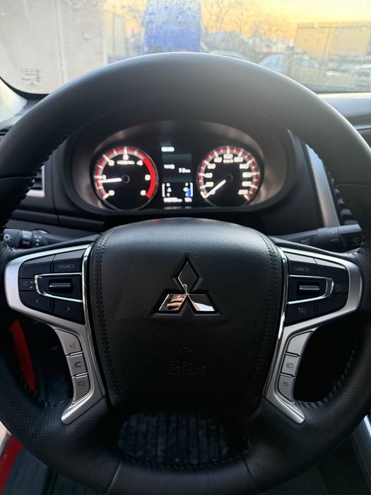 Mitsubishi L200 ,,TOP,,NAVI,,BLOCANT