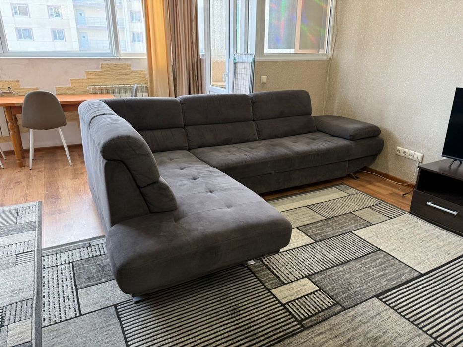 продается диван срочно