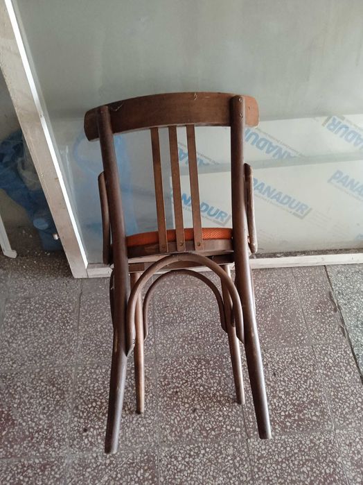 Виенски столове30 лева