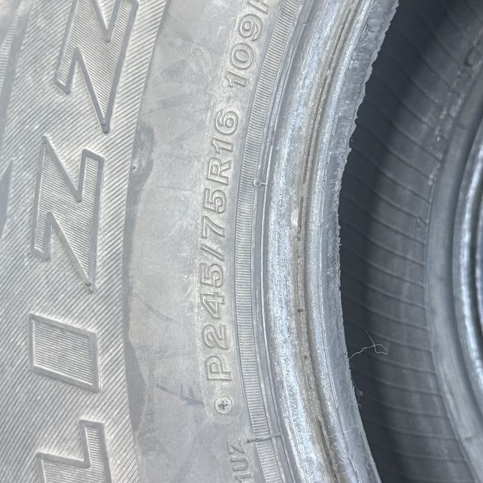 Щины Bridgeston Blizzak 245/75/16
