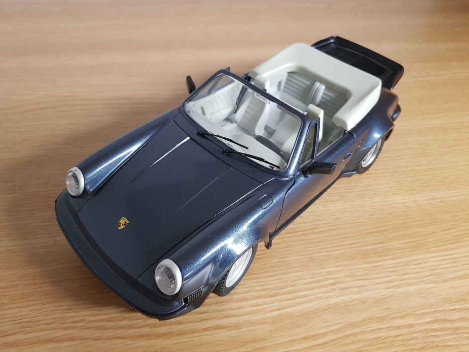 Macheta Porsche 911 turbo, scara 1/18  Tonka